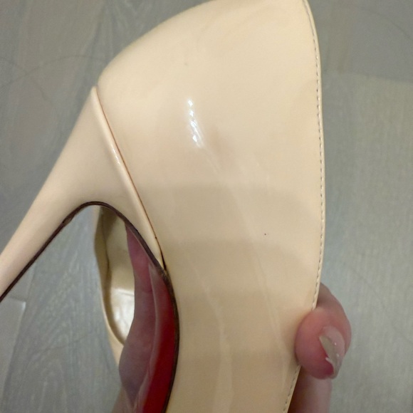 Kate 100 Christian Louboutin Blush. Excellent condition. Size 35.5 - Picture 9 of 9